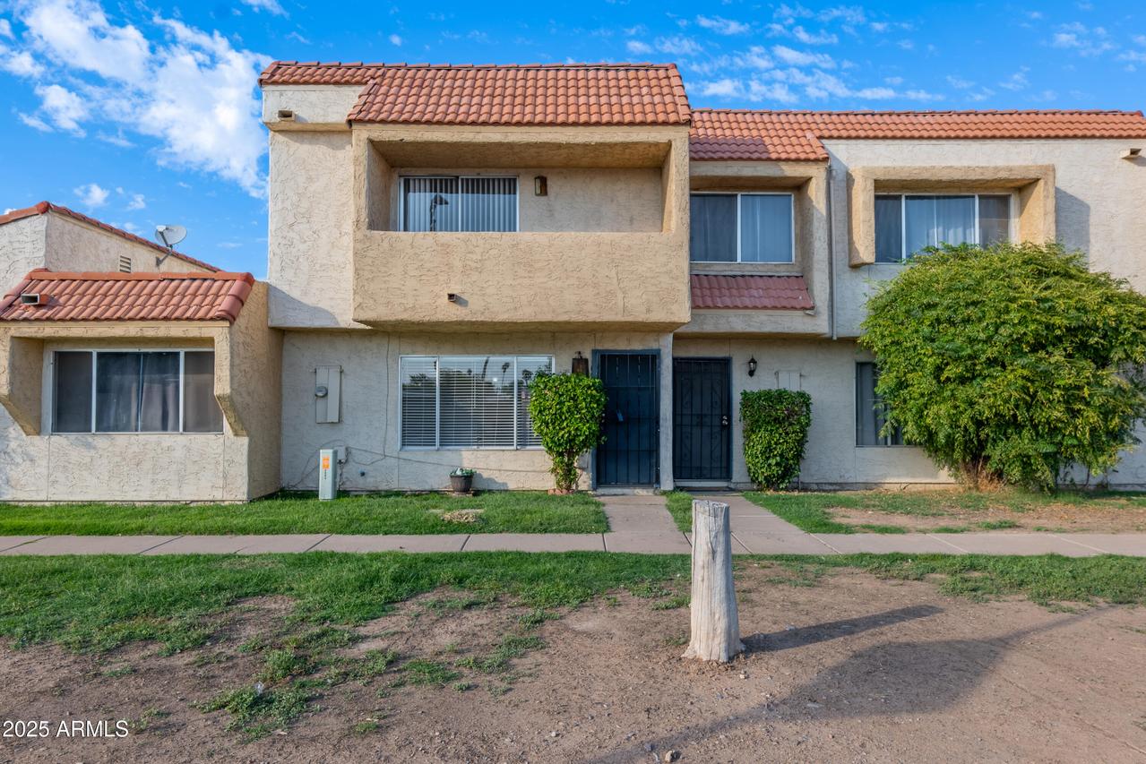 4864 W Rose Ln., Glendale, AZ 85301