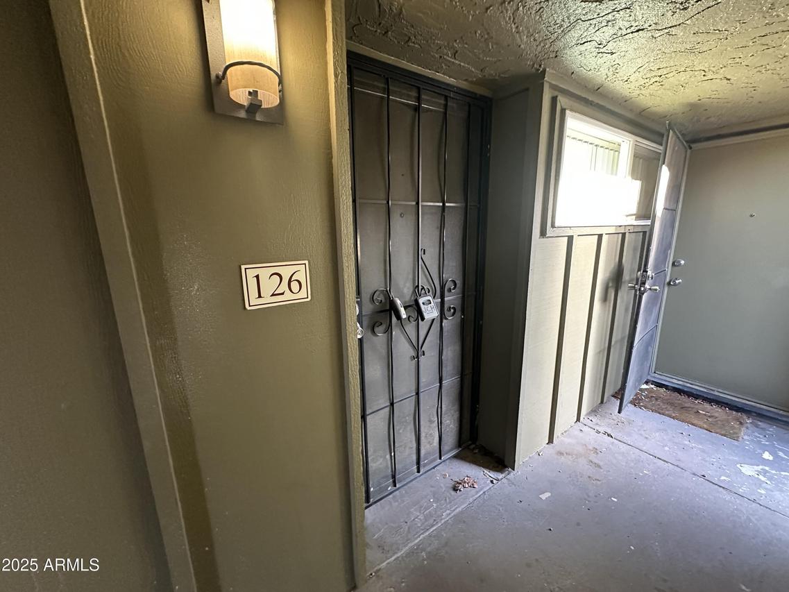 1701 W Tuckey Ln. #126, Phoenix, AZ 85015