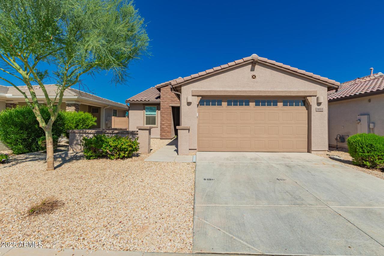 9004 W Solano Dr., Glendale, AZ 85305