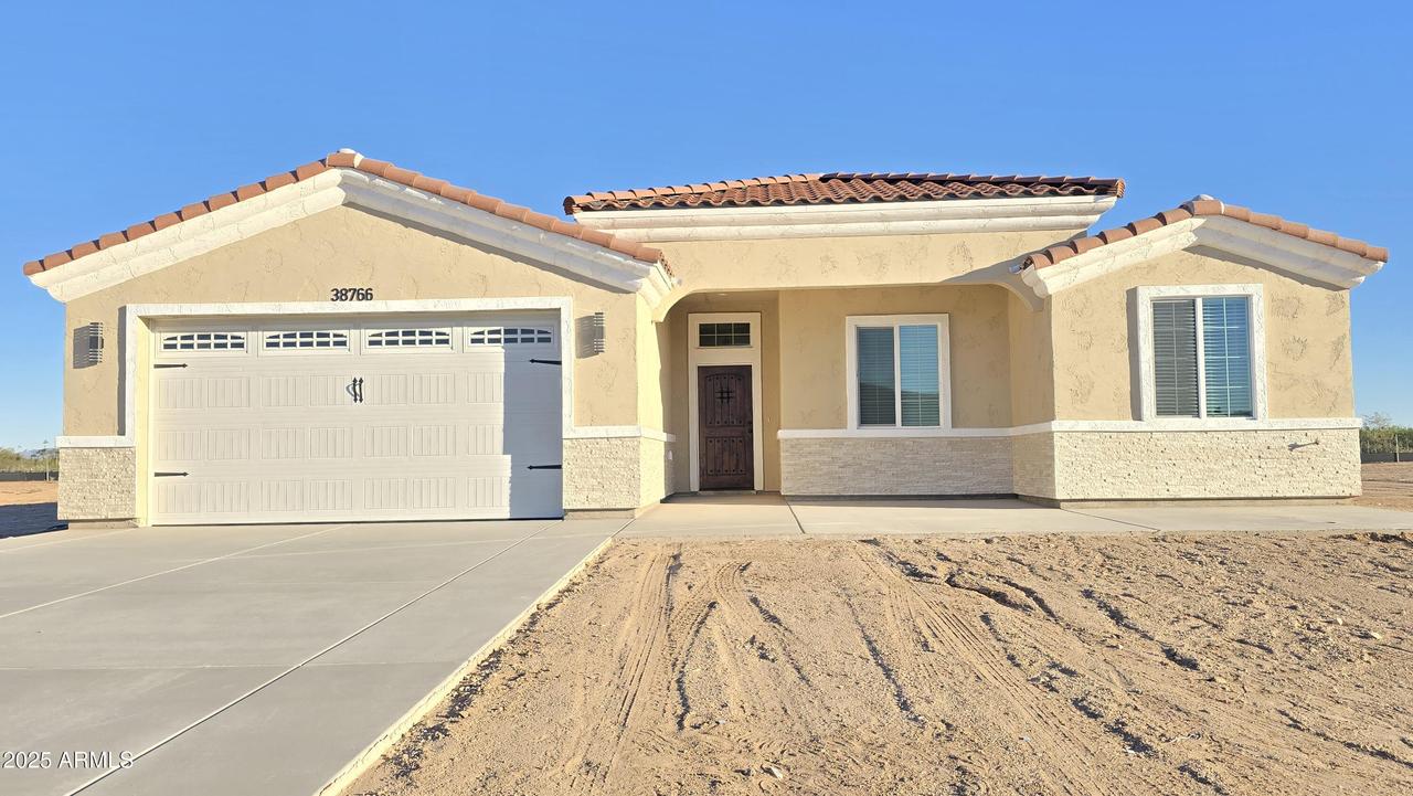 38766 W Sherman St., Phoenix, AZ 85043