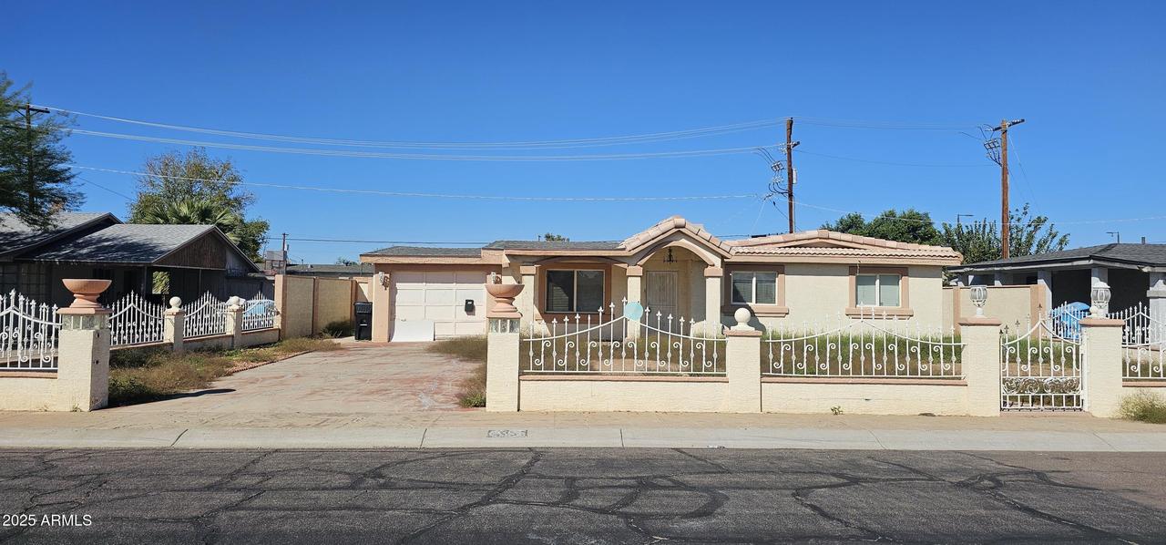 1910 W Georgia Ave., Phoenix, AZ 85015