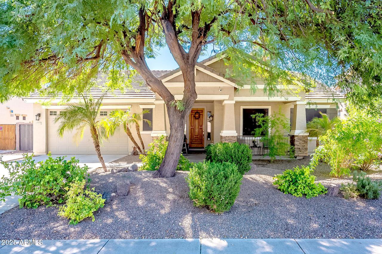 14395 W Port Royale Ln., Surprise, AZ 85379