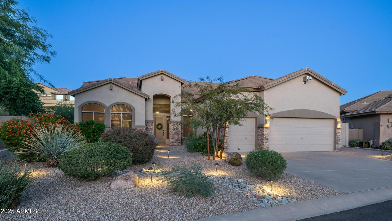 8056 E Sandia Cir., Mesa, AZ 85207