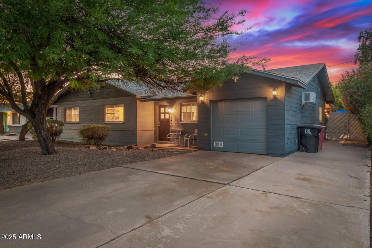 6830 E Cheery Lynn Rd., Scottsdale, AZ 85251