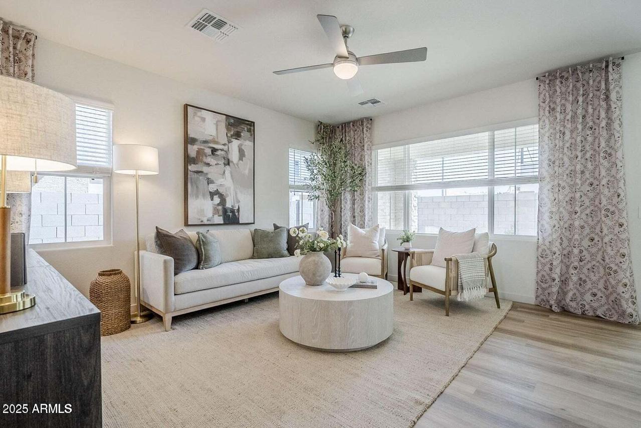 625 N Vine St., Chandler, AZ 85225