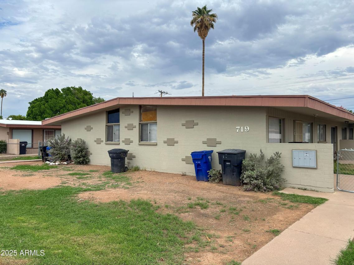719 N Cherry, Mesa, AZ 85201