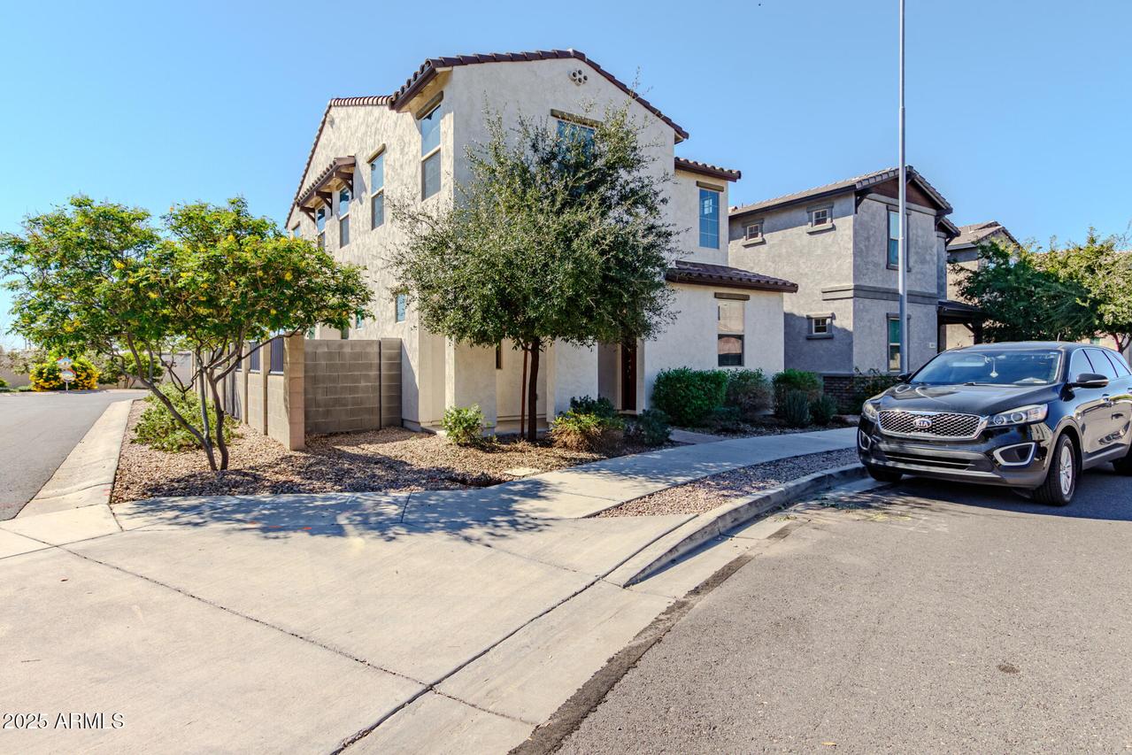 6919 E Boise St., Mesa, AZ 85207