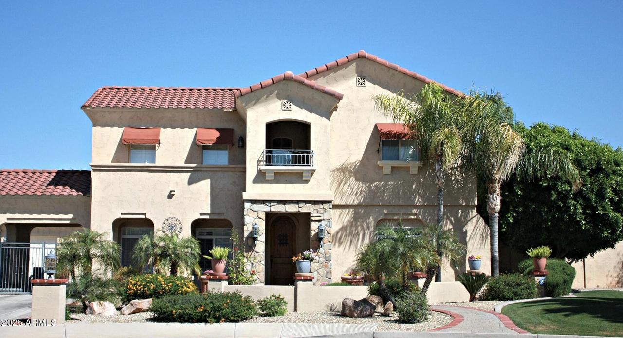 7282 W Camino De Oro, Peoria, AZ 85383