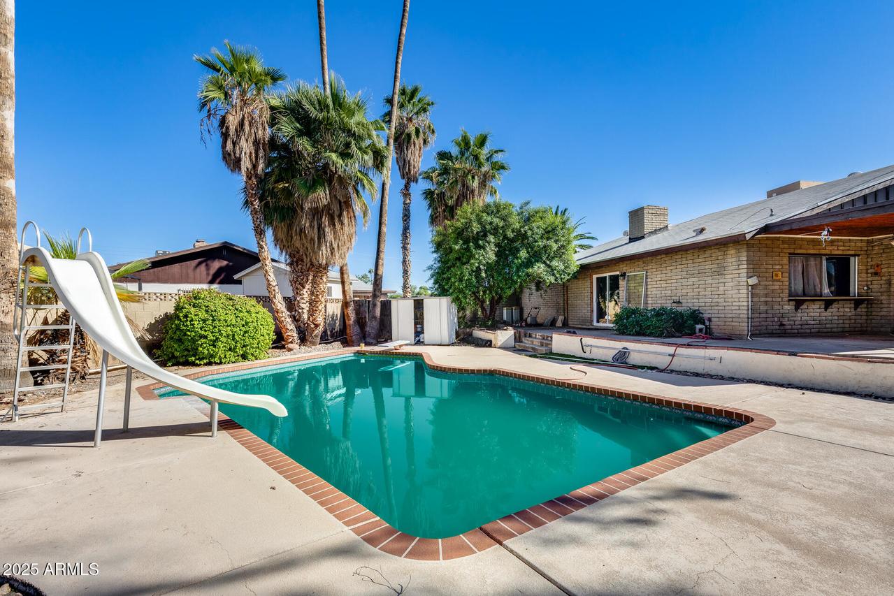 4518 W Vista Ave., Glendale, AZ 85301
