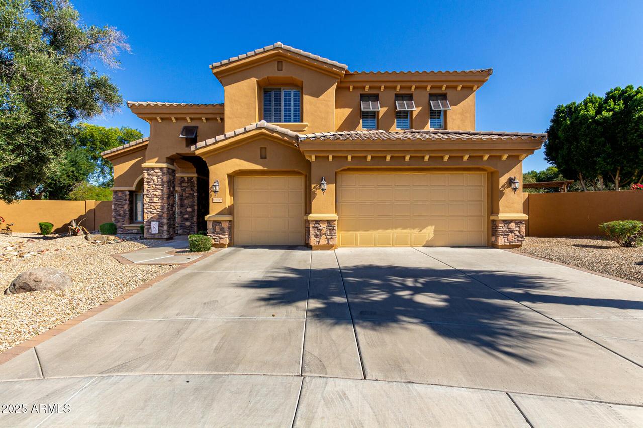 15650 W Vernon Ave., Goodyear, AZ 85395