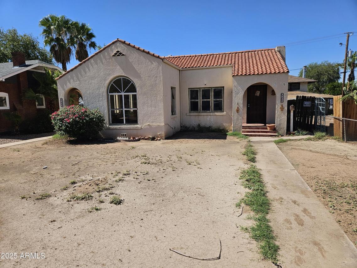 2030 N 10th St., Phoenix, AZ 85006