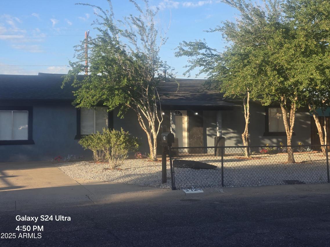 3724 W Verde Ln., Phoenix, AZ 85019