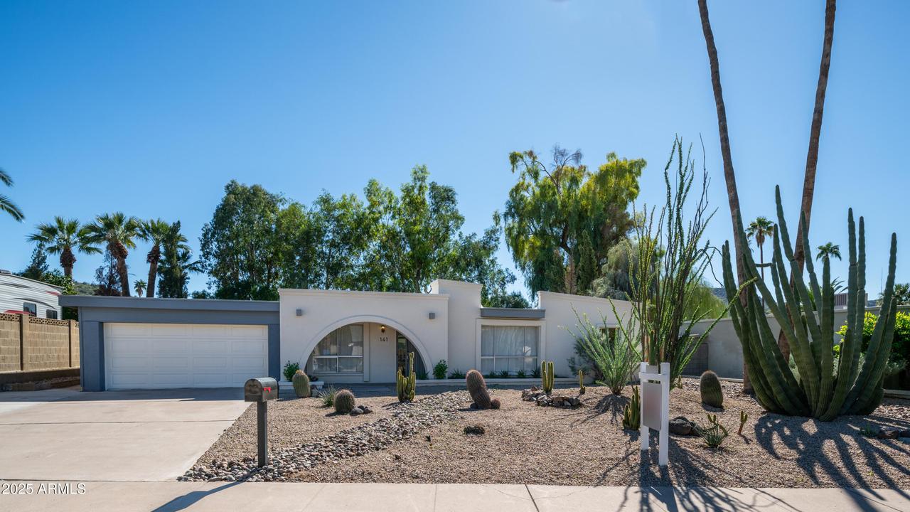 141 E Eugie Ave., Phoenix, AZ 85022