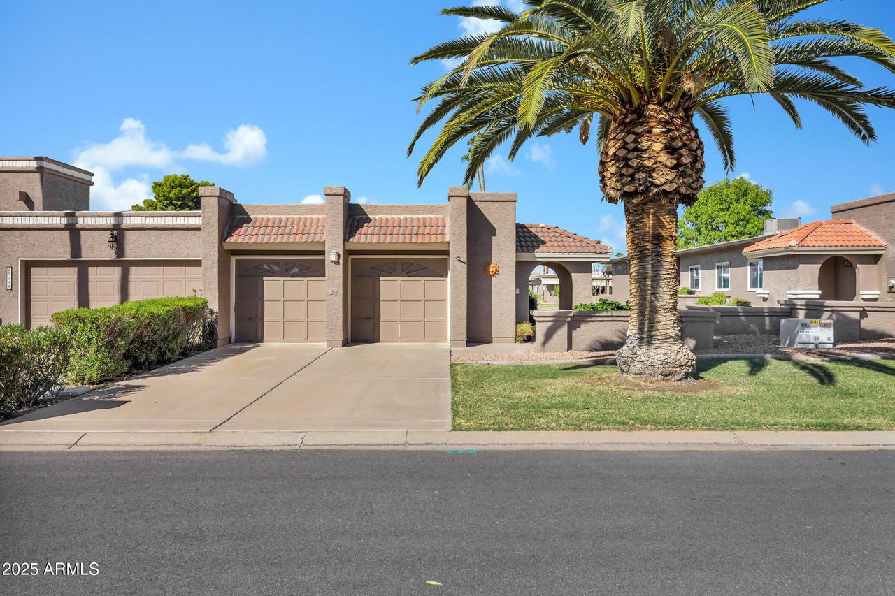25236 S Mohawk Dr., Sun Lakes, AZ 85248