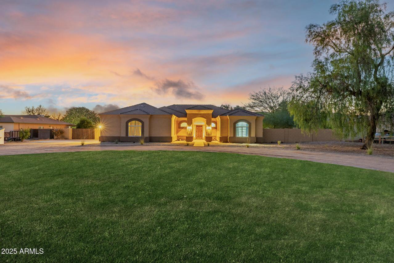 6532 N 185th Ave., Waddell, AZ 85355