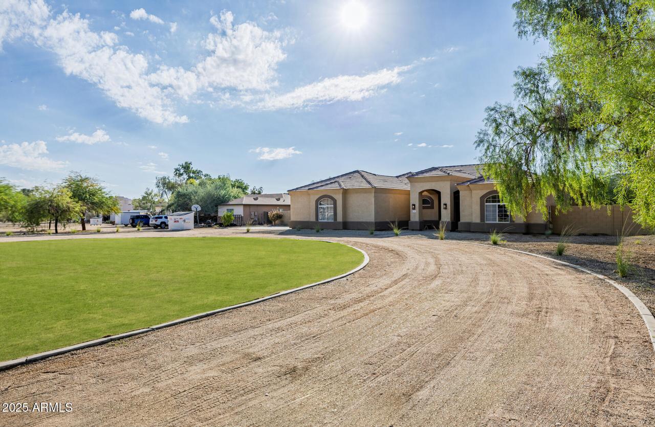 6532 N 185th Ave., Waddell, AZ 85355