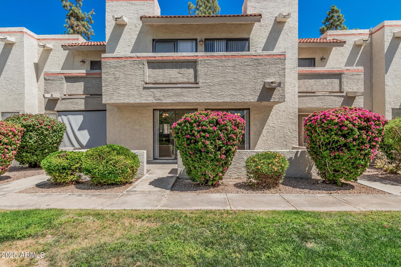 985 N Granite Reef Rd. #129, Scottsdale, AZ 85257