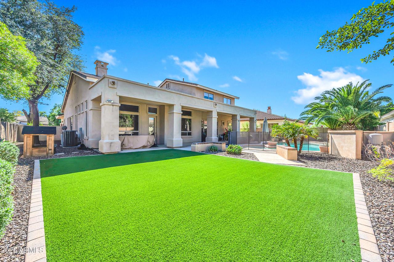 640 E Vinedo Ln., Tempe, AZ 85284