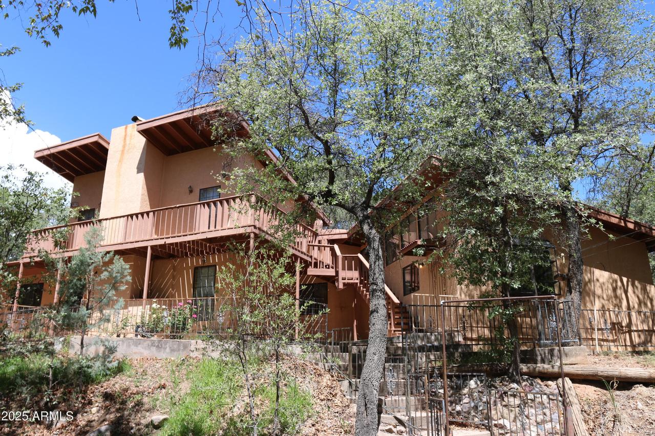 102 E Ramsey Canyon Rd., Hereford, AZ 85615