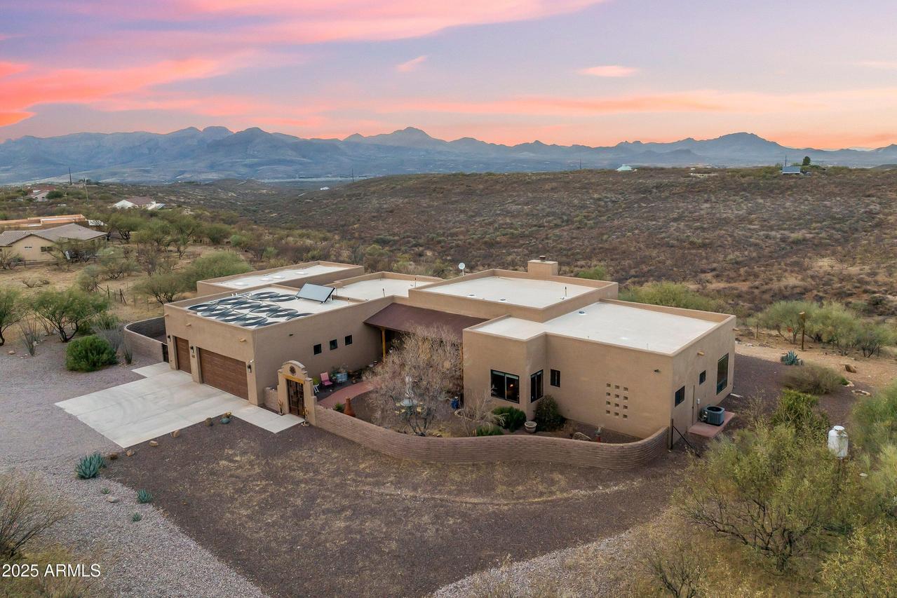 298 Camino Josefina, Rio Rico, AZ 85648