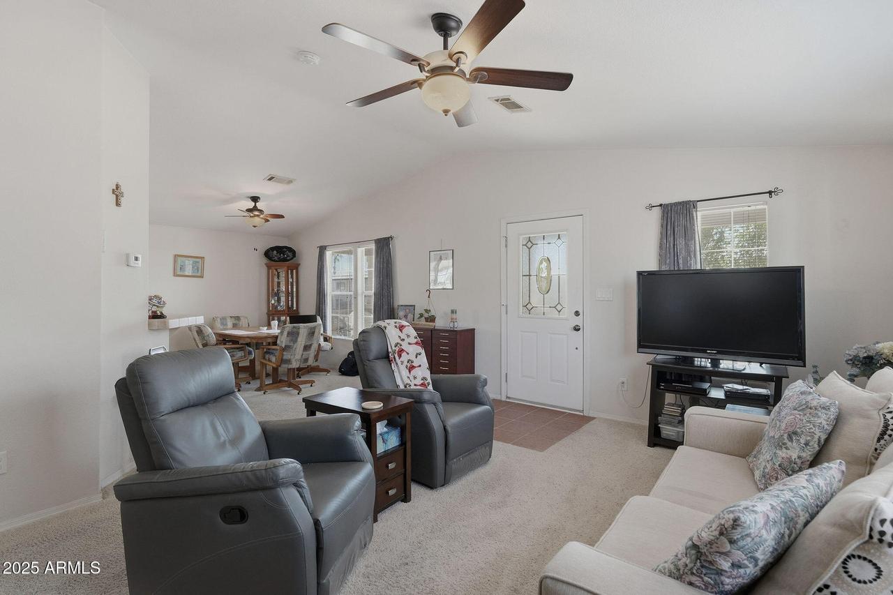 201 S Greenfield Rd. #157, Mesa, AZ 85206