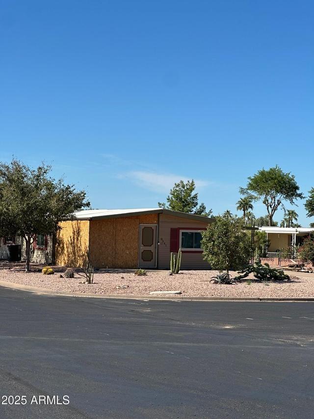 8541 E Dewberry Ave., Mesa, AZ 85208
