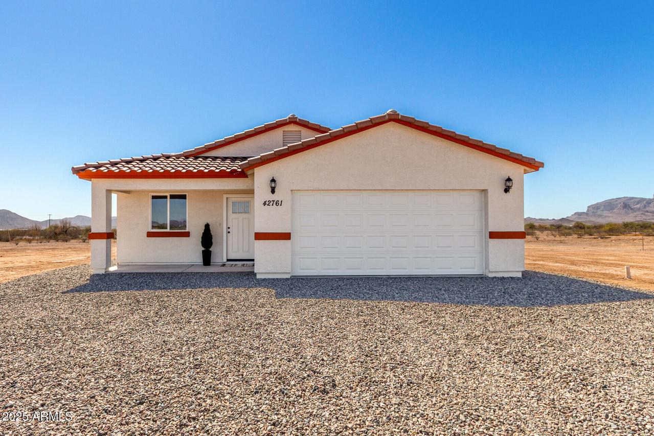 42761 W Indianola Ave., Tonopah, AZ 85354