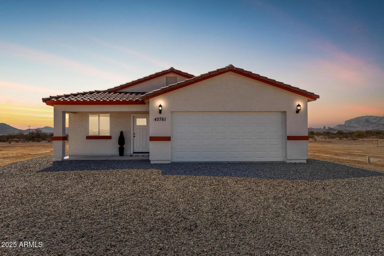 42761 W Indianola Ave., Tonopah, AZ 85354