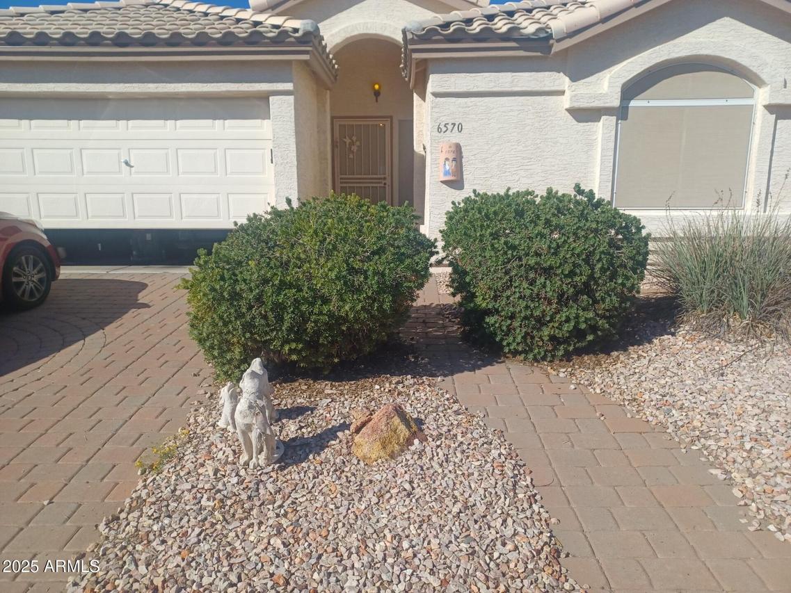 6570 S Coral Gable Dr., Chandler, AZ 85249
