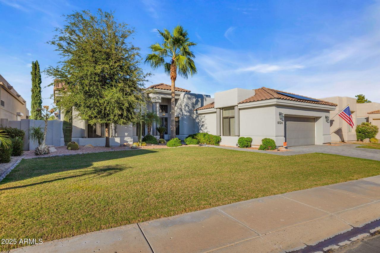 8124 E Jenan Dr., Scottsdale, AZ 85260