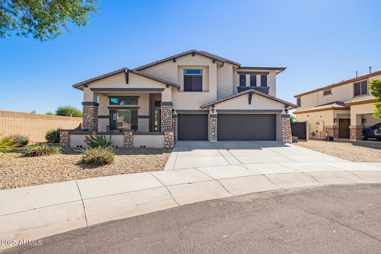 15527 W Minnezona Ave., Goodyear, AZ 85395