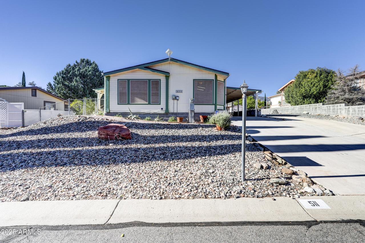511 Mingus Shadows Dr., Clarkdale, AZ 86324
