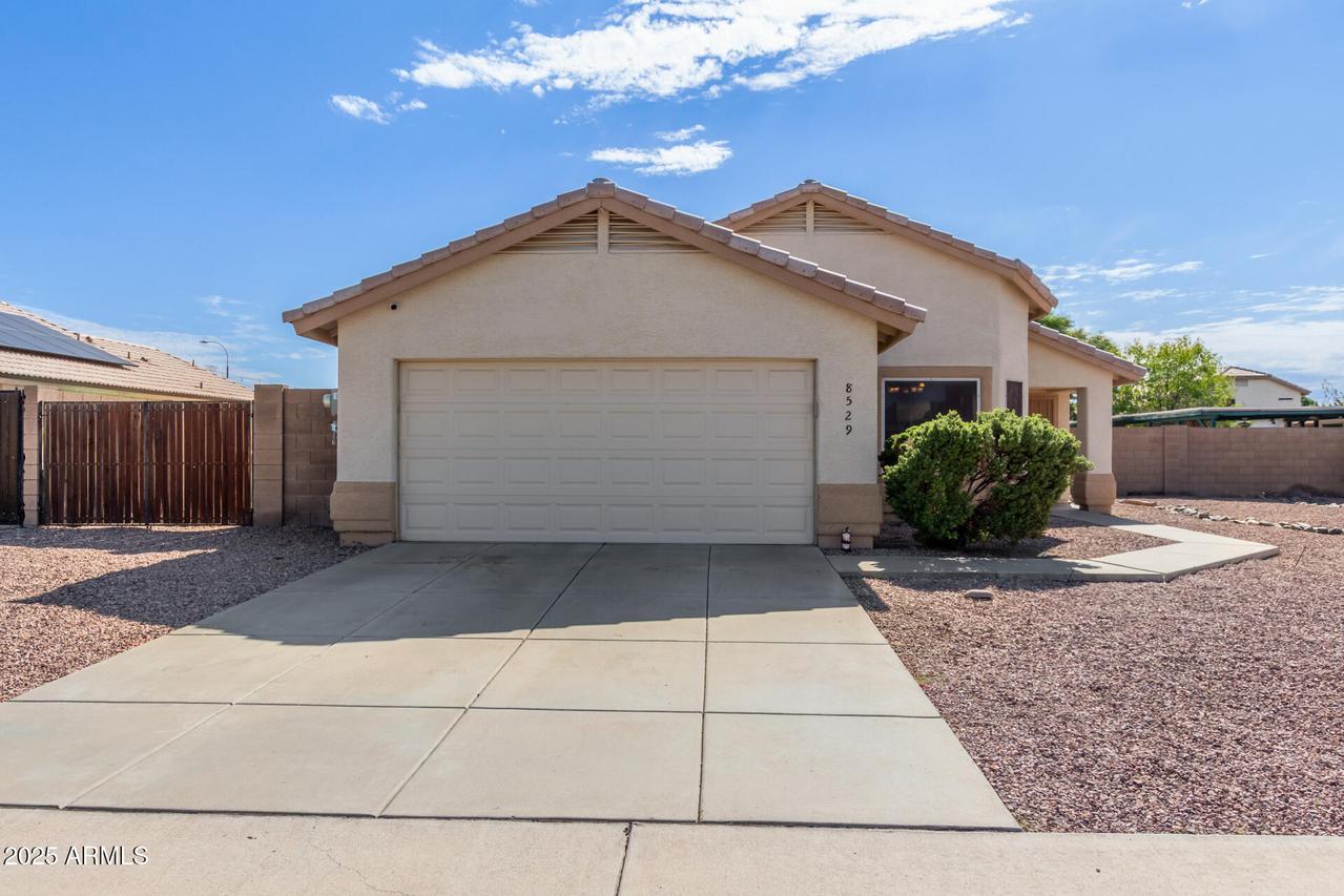 8529 W Butler Dr., Peoria, AZ 85345