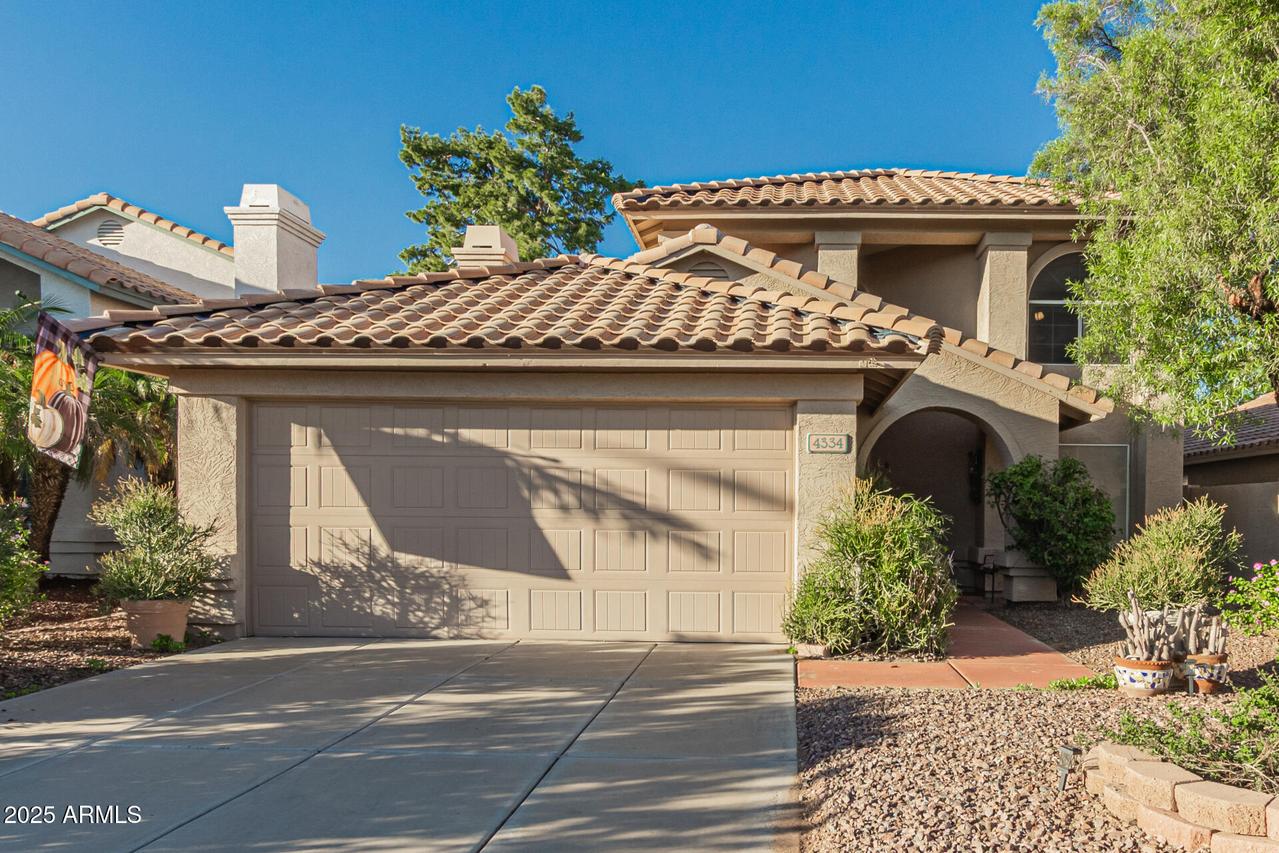 4334 E Chuckwalla Canyon, Phoenix, AZ 85044