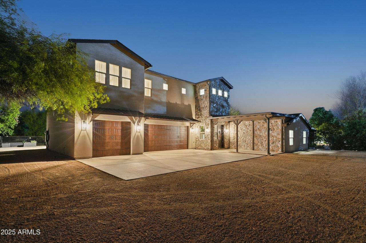 40105 N Taylor St., San Tan Valley, AZ 85140