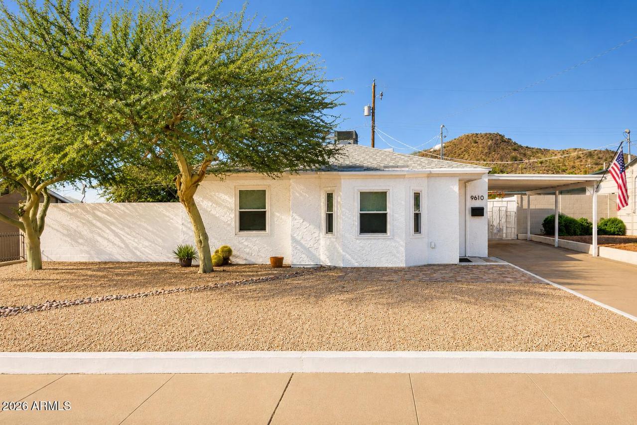 9610 N 2nd St., Phoenix, AZ 85020