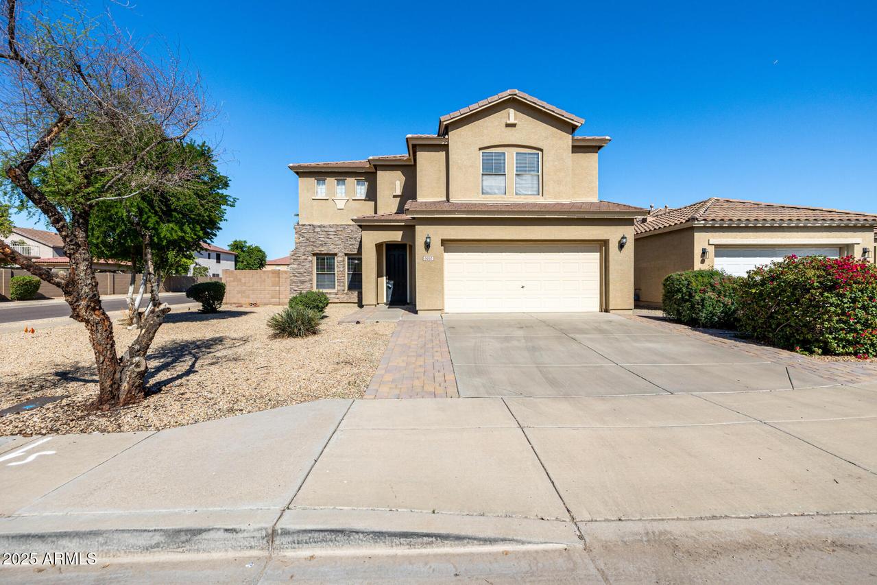 9510 W Hazelwood St., Phoenix, AZ 85037