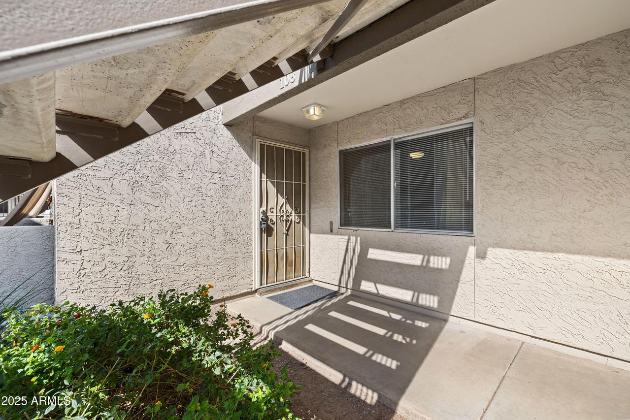 520 N Stapley Dr. #108, Mesa, AZ 85203