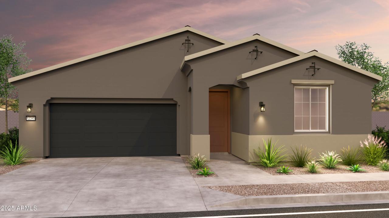 415 W Fremont Pass, Apache Junction, AZ 85120