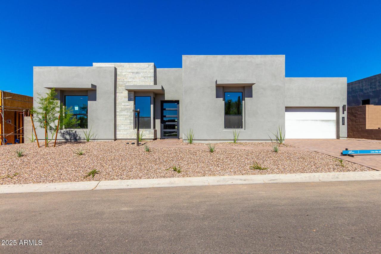 5720 E Lowden Rd., Cave Creek, AZ 85331