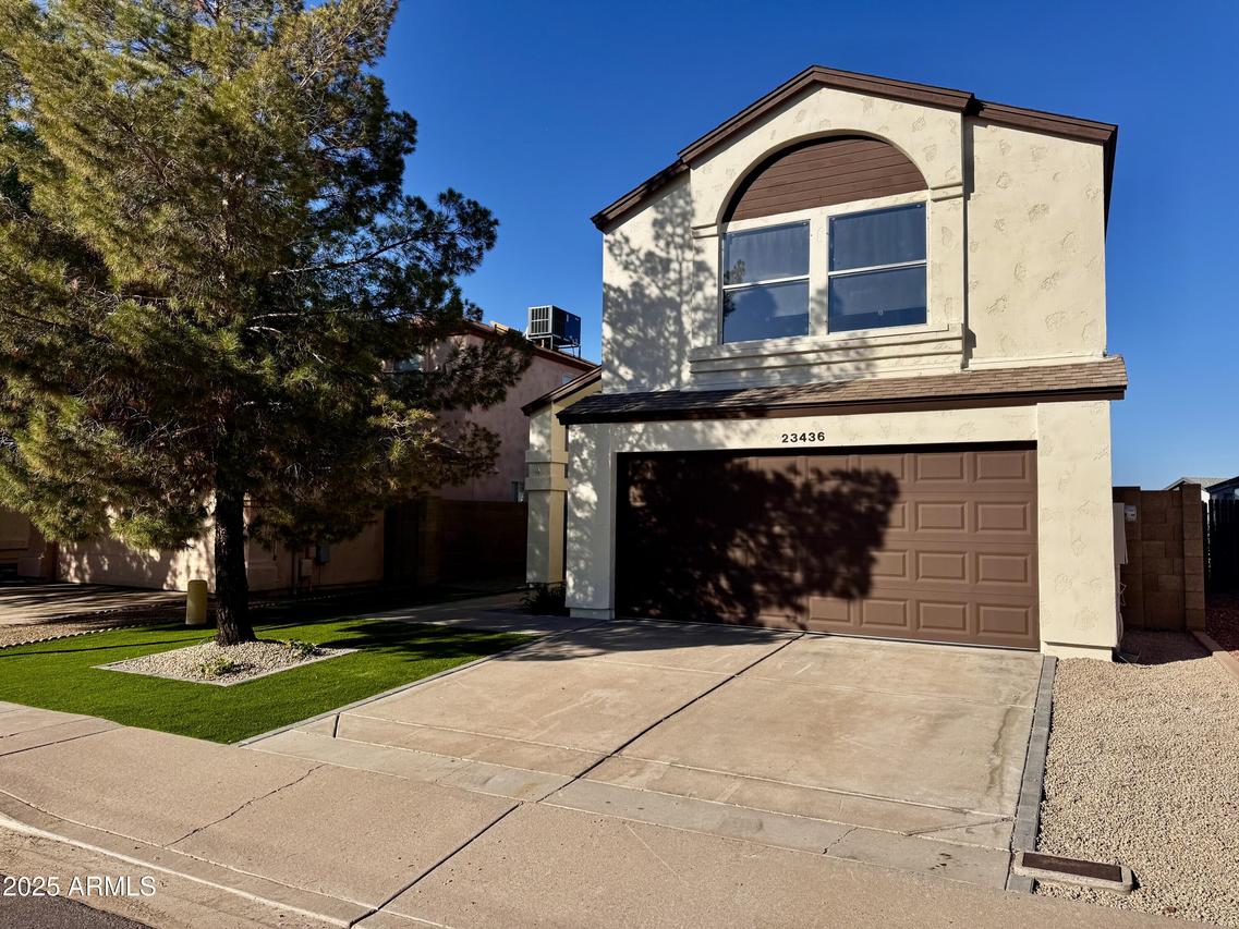 23436 N 40th Ln., Glendale, AZ 85310