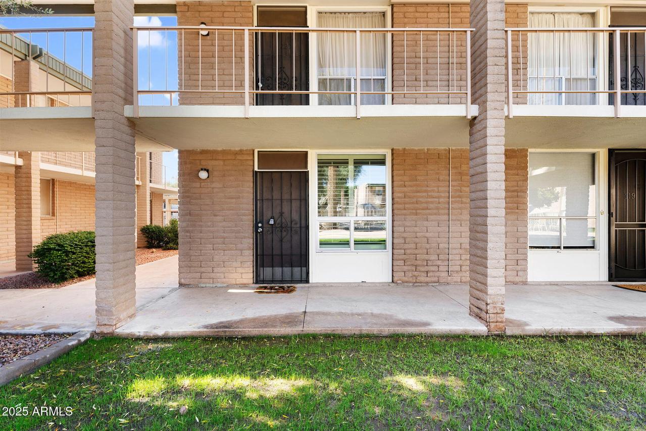 3737 E Turney Ave. #120, Phoenix, AZ 85018