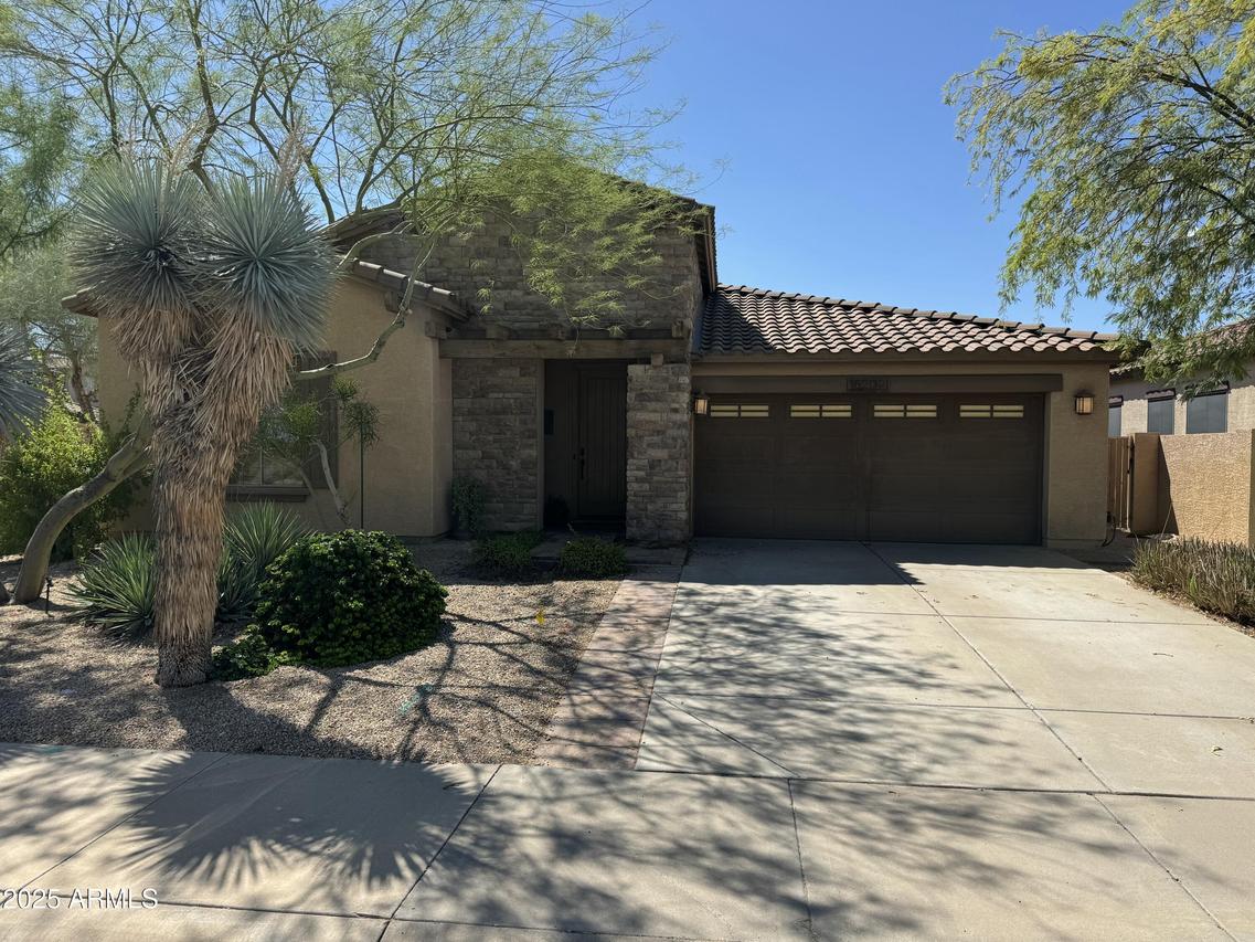 18209 W Paseo Way, Goodyear, AZ 85338
