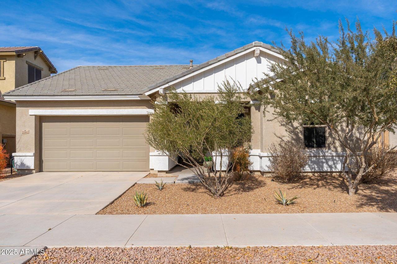 21062 E Via Del Sol, Queen Creek, AZ 85142