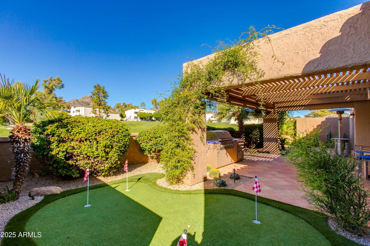 2626 E Arizona Biltmore Cir. #26, Phoenix, AZ 85016