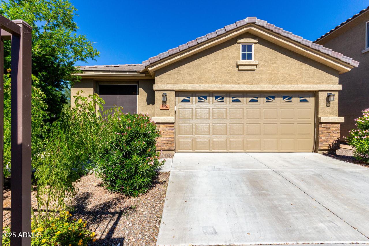 2106 E Aire Libre Ave., Phoenix, AZ 85022