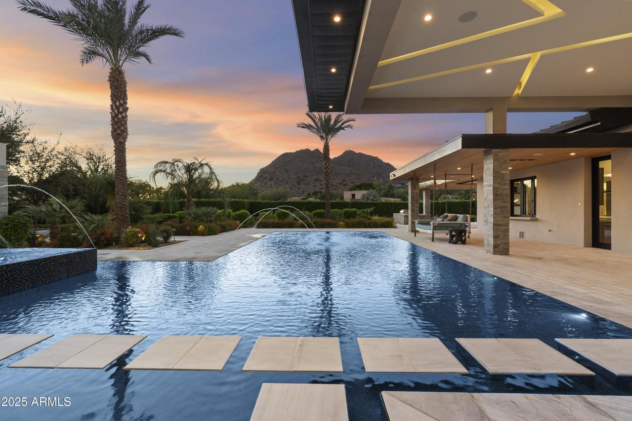 5001 N Wilkinson Rd., Paradise Valley, AZ 85253