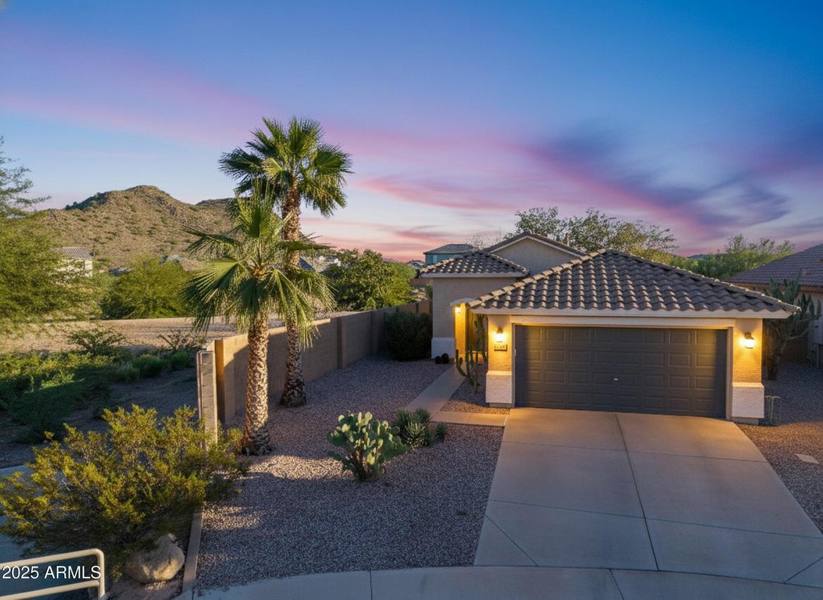 1995 W Kristina Ave., San Tan Valley, AZ 85144