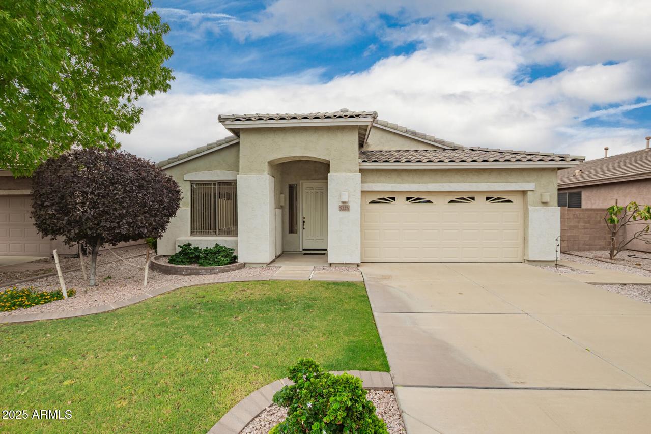 9225 W Runion Dr., Peoria, AZ 85382