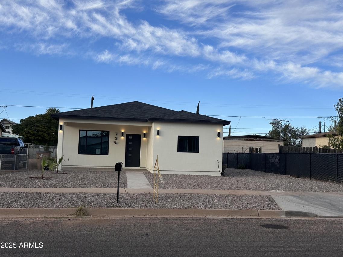 722 E 3rd St., Douglas, AZ 85607